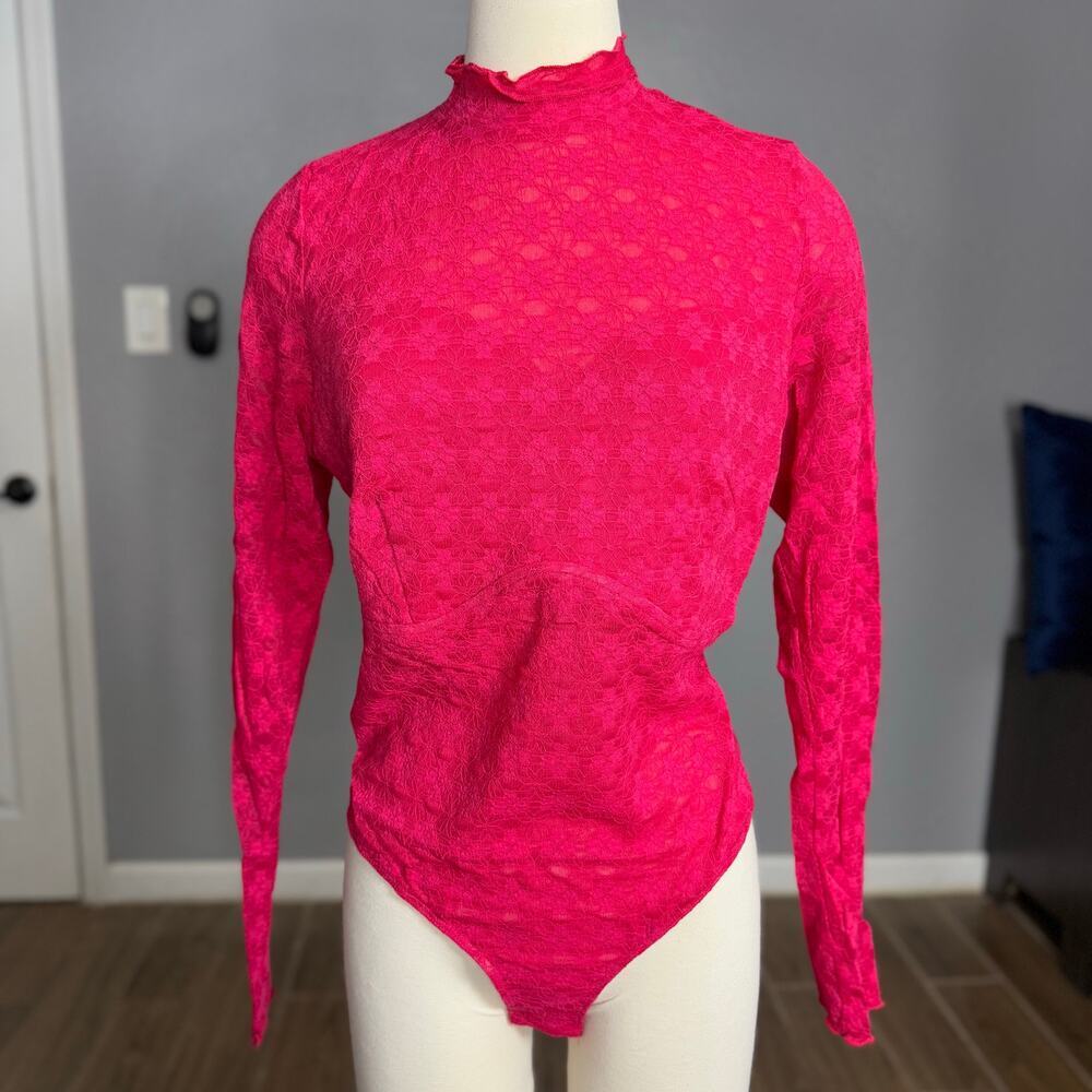 City Chic Constance Bodysuit Pop Pink Lace Cutout Back Long Sleeve Size 16 S